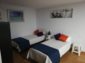 Loft Santa Cruz, Acoran